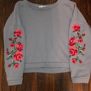 Rose Detailing Sweatshirt